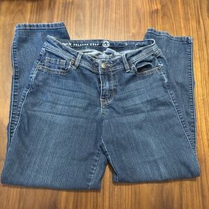 N62 Jeans Size 4